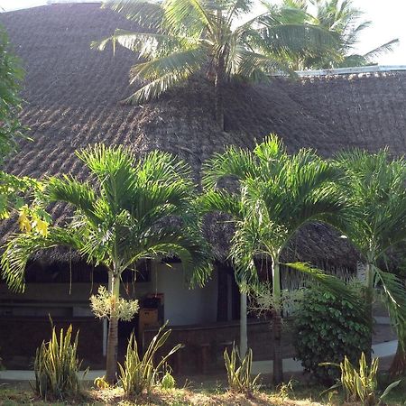 Travellers Inn Resort Malindi Kijiwetanga Exterior foto