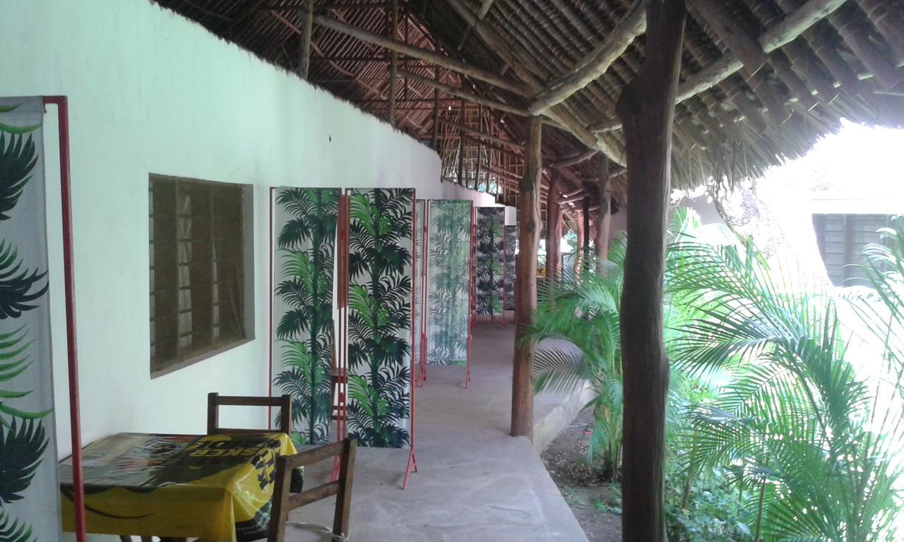 Travellers Inn Resort Malindi Kijiwetanga Exterior foto