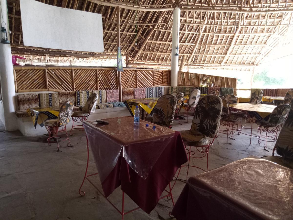 Travellers Inn Resort Malindi Kijiwetanga Exterior foto