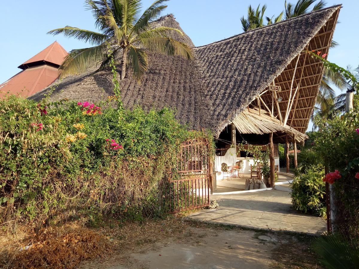 Travellers Inn Resort Malindi Kijiwetanga Exterior foto