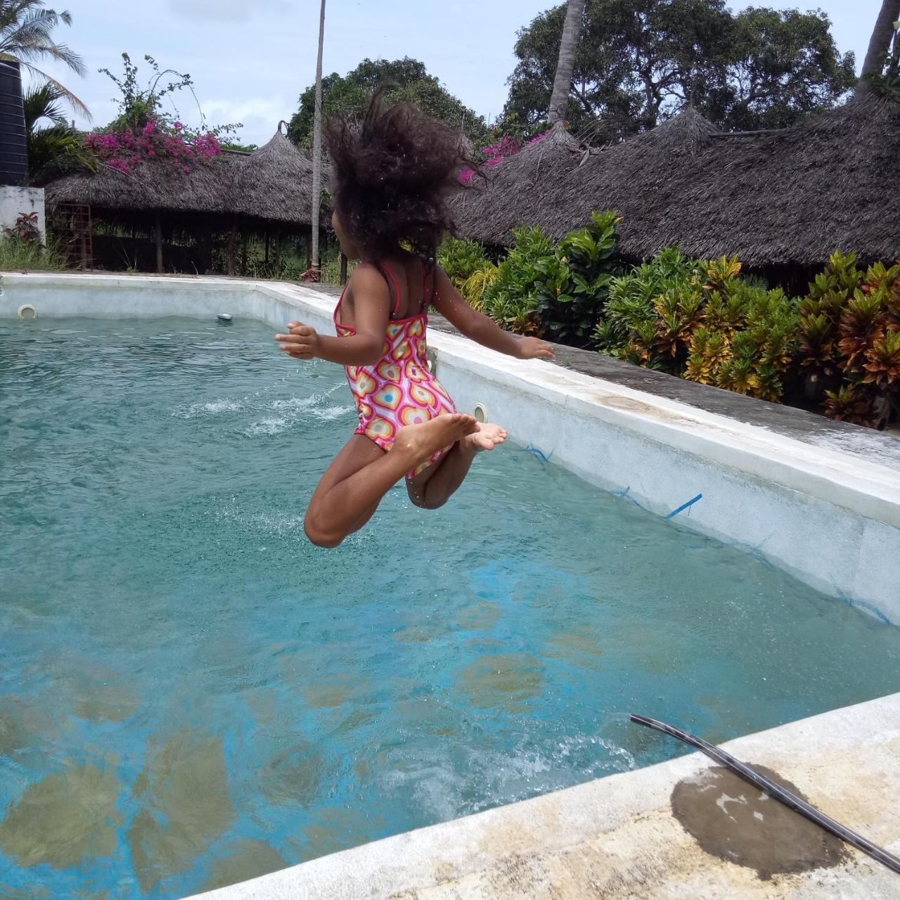 Travellers Inn Resort Malindi Kijiwetanga Exterior foto