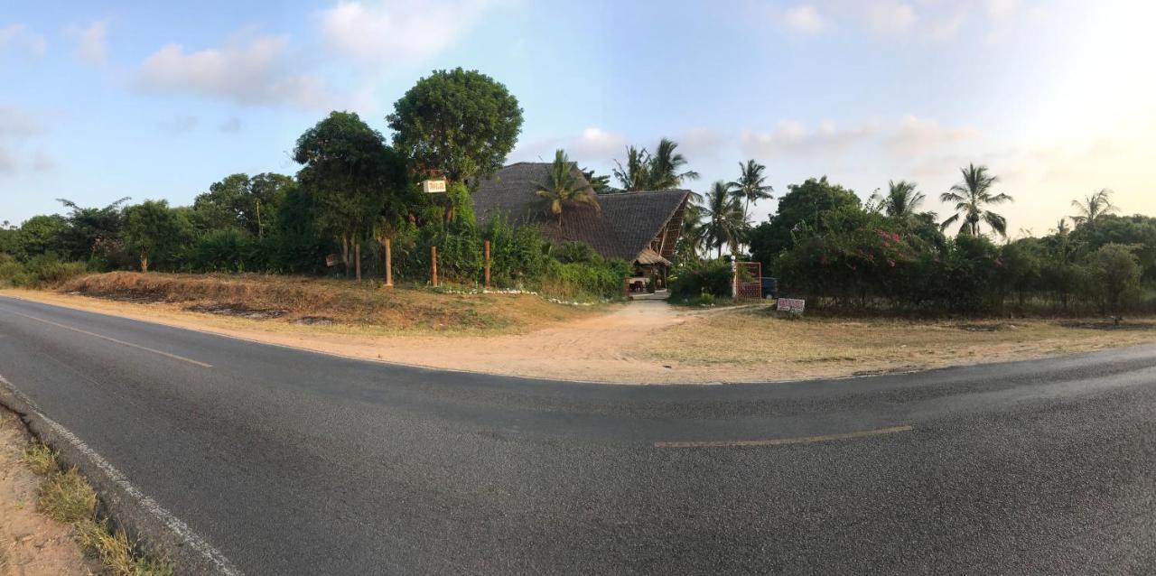 Travellers Inn Resort Malindi Kijiwetanga Exterior foto